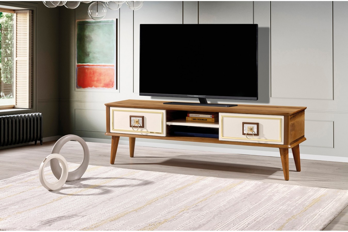 Pera Tv Stand